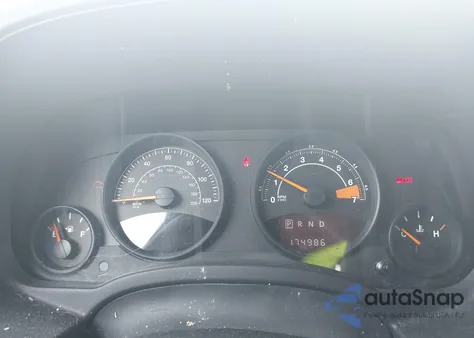 2016 Jeep Patriot Sport z USA, uszkodzony, nr VIN 1C4NJPBB9GD562508